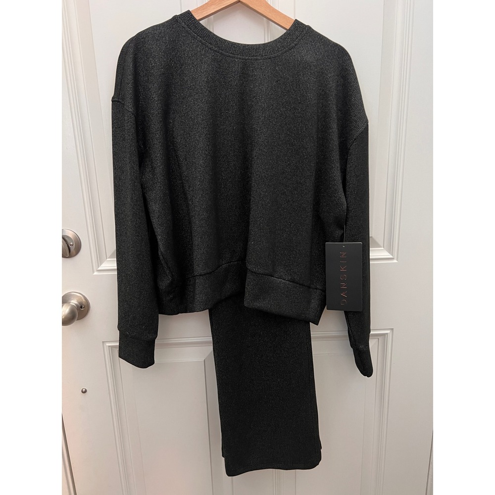 Danskin Shine Luxe Crew & Flare 2 PC Set Black Salt Shimmer Ribbed Medium NEW
